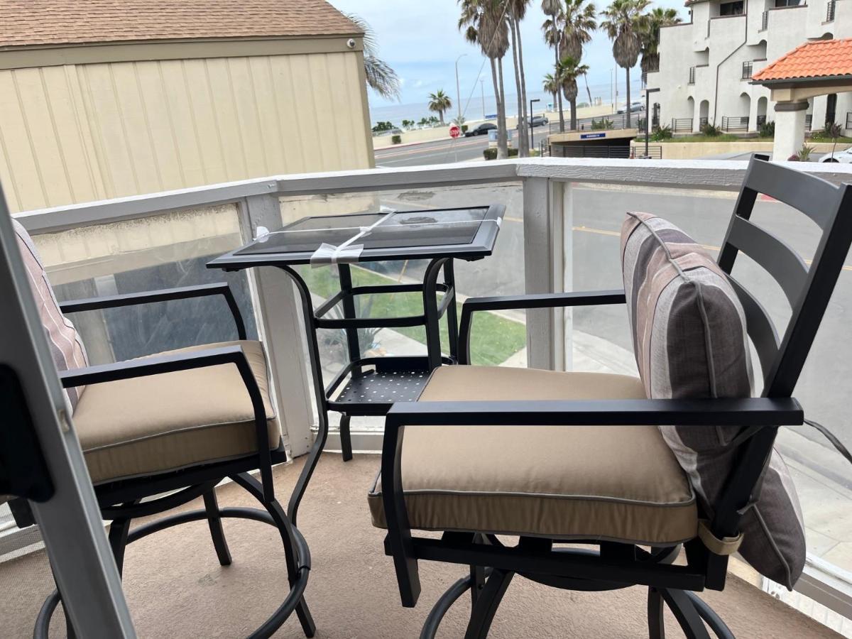 Pacific Breeze Right Next To Huntington Beach Pier! Steps From Beach!! Kültér fotó